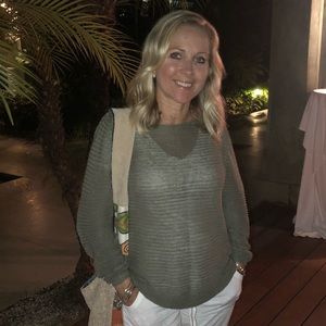 Meet your Posher, Pam